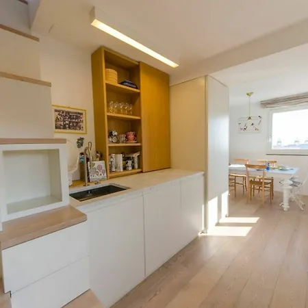 아파트 Joivy Sunny With Panoramic Terrace And Stunning View *